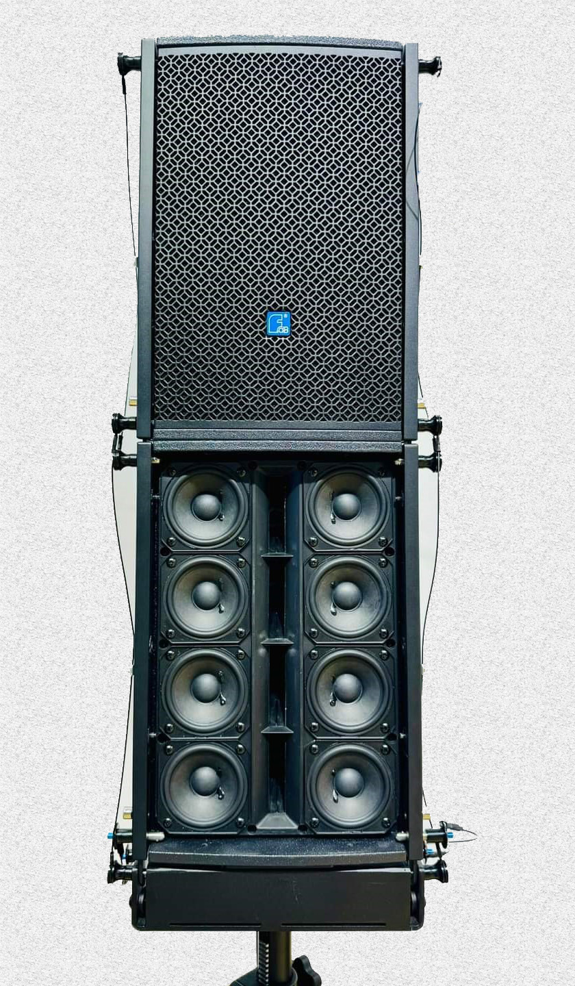 Góc nhìn khác của loa DLA803 - FDB Audio
